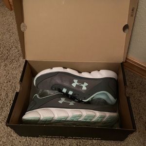 Under Armour Micro G Assert 7